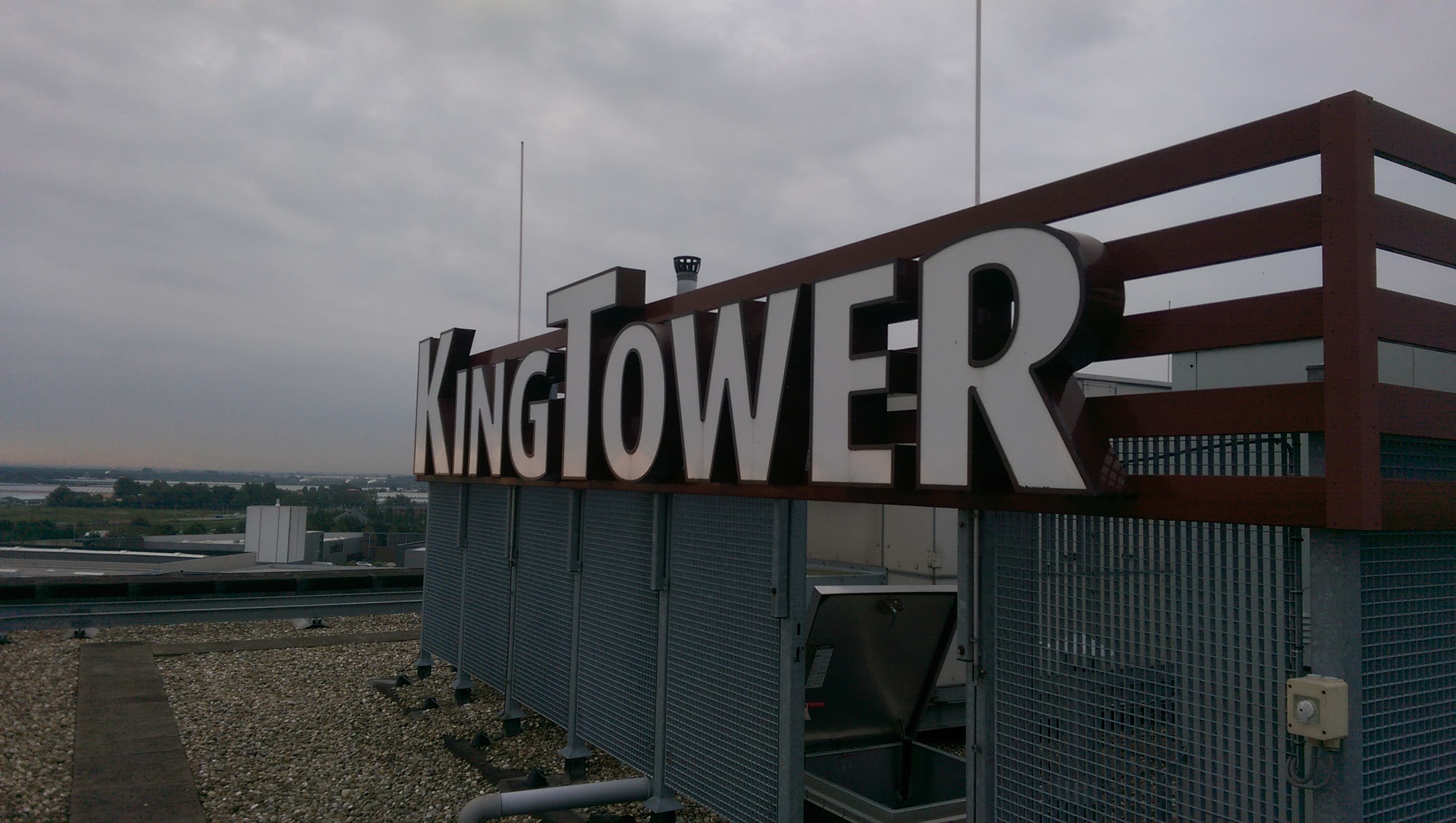 KingTower Voorzien Van LED-verlichting
